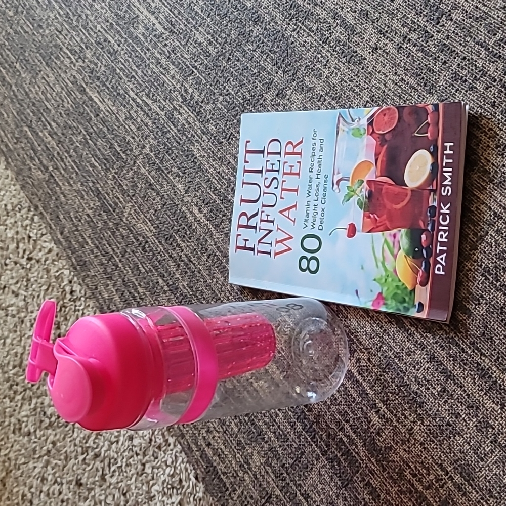 Fruit and water dispenser